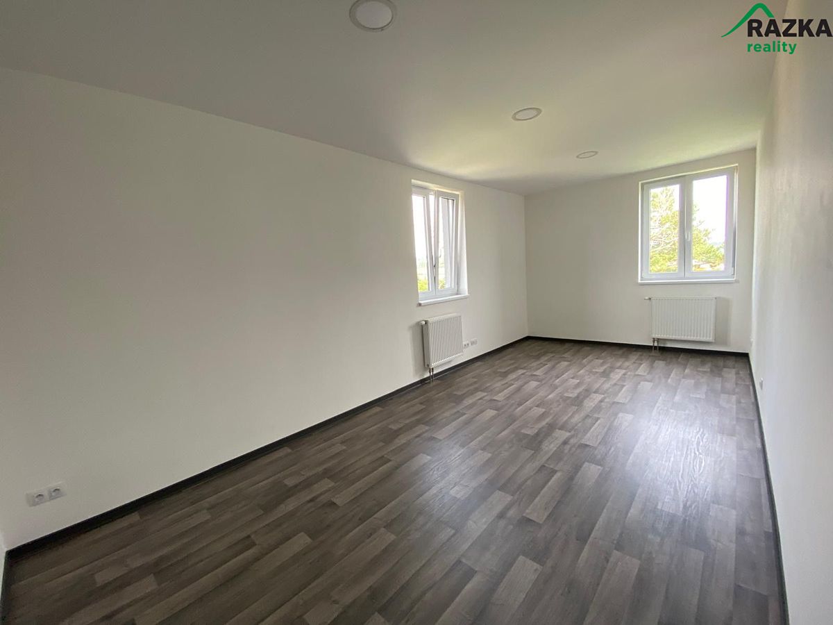 Pronájem bytu 3+1 92 m² – fotografie 5
