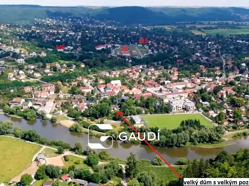 Prodej rodinného domu 400 m², pozemek 1457 m², Černošice – náhled fotky 3