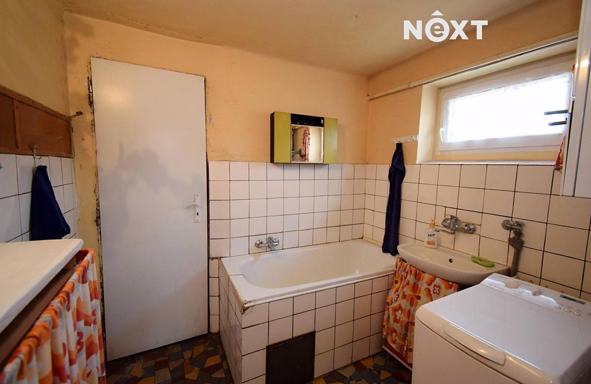Prodej rodinného domu 209 m², pozemek 1241 m² – fotografie 5