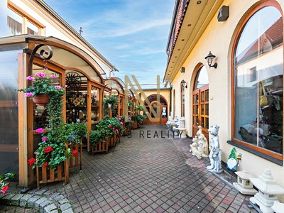 Pronájem obchodního prostoru 140 m²