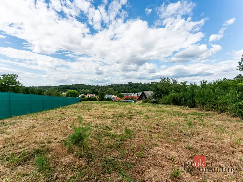Prodej stavebního pozemku 1216 m², Přerov – náhled fotky 3