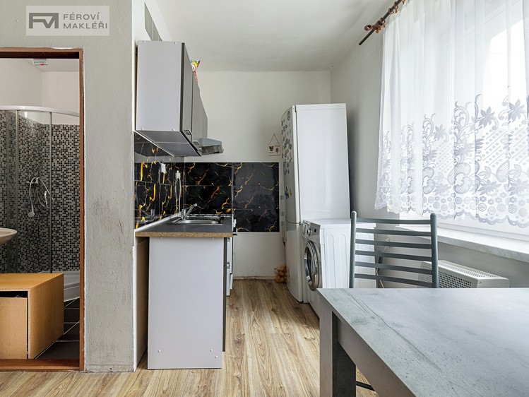 Комерційне приміщення на продаж, 304 м² (10 з 23)