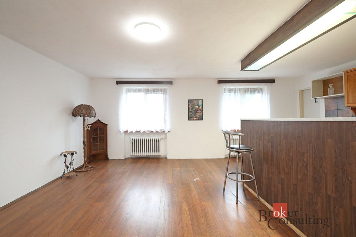 Pronájem bytu 4+kk 100 m² – fotografie 5
