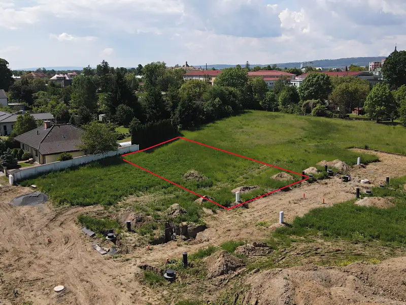 Prodej stavebního pozemku 734 m², Litovel – náhled fotky 1