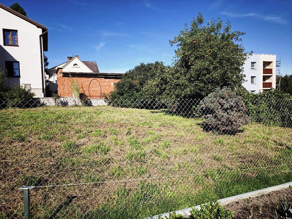 Prodej stavebního pozemku 782 m² – fotografie 4