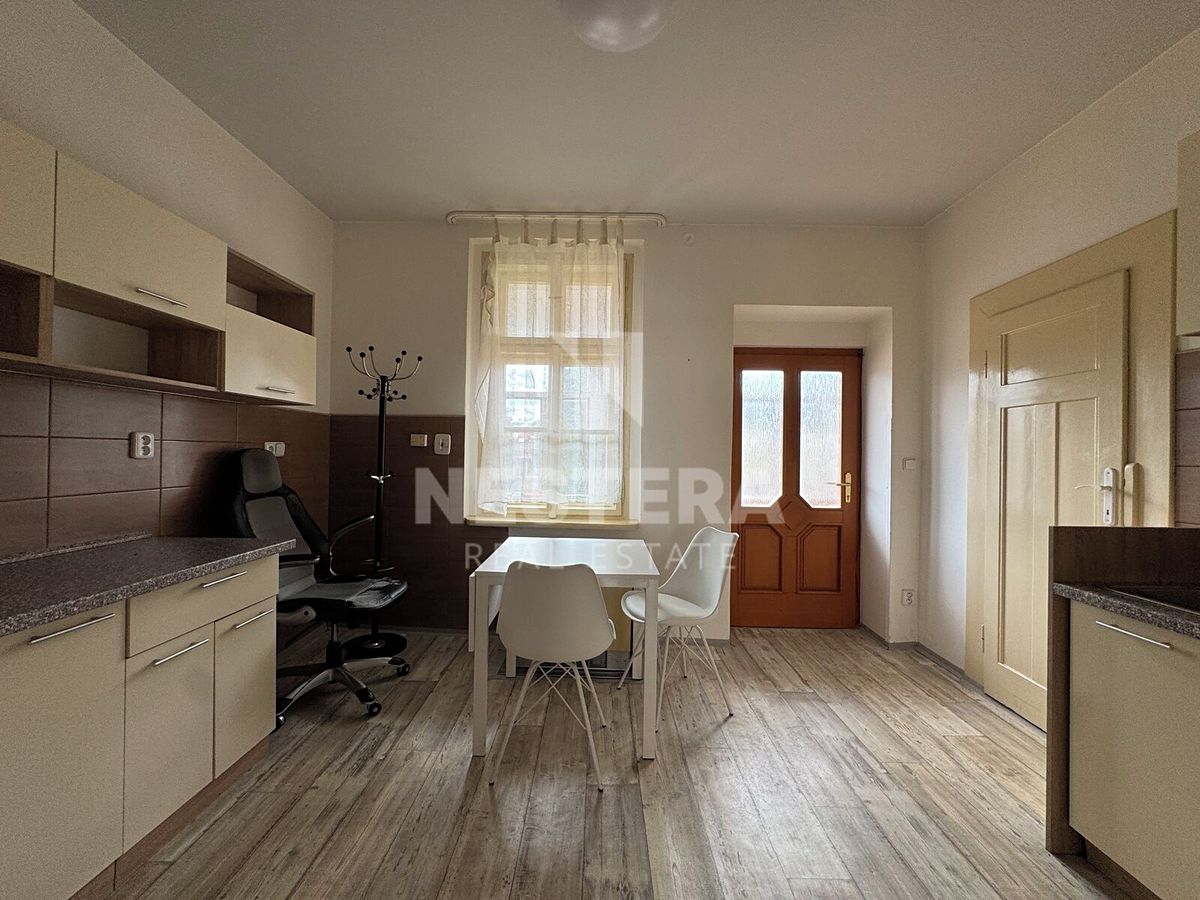 Pronájem bytu 2+1 48 m² – fotografie 2
