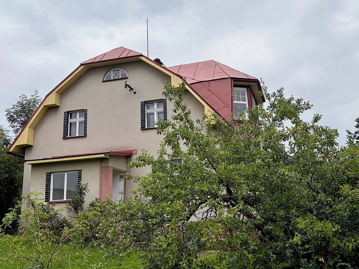 Prodej rodinného domu 180 m², pozemek 975 m² – fotografie 4