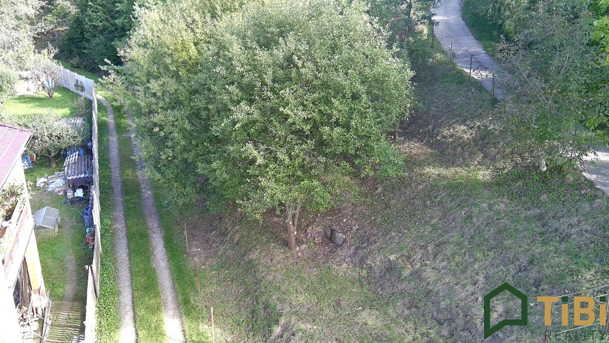 Prodej stavebního pozemku 614 m², Blansko – fotka 1 z 3