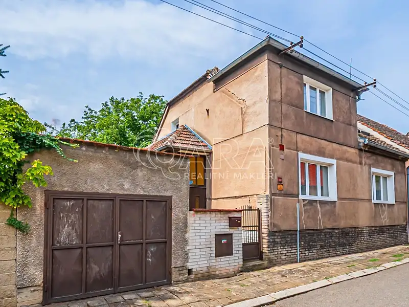 Prodej rodinného domu 150 m², pozemek 480 m², Kladno – náhled fotky 1