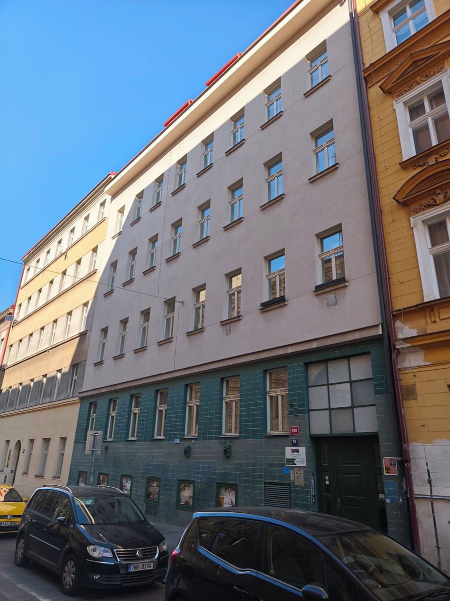 Pronájem bytu 1+1 39 m²