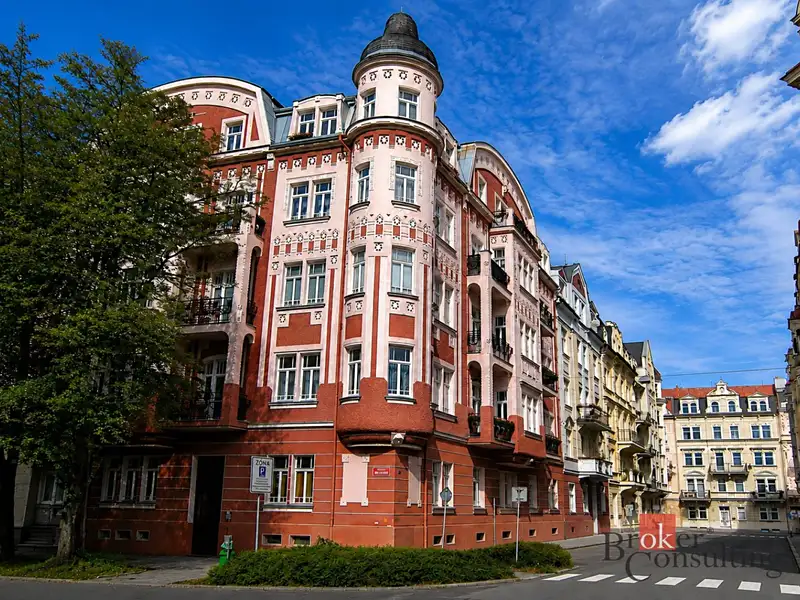 Prodej bytu 3+1 87 m², Karlovy Vary – náhled fotky 1