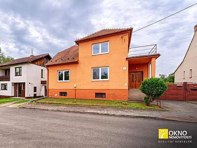 Prodej  rodinného domu 260 m², pozemek 1 634 m²