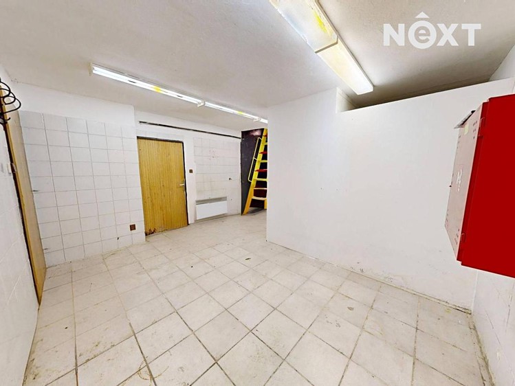 Комерційне приміщення в оренду, 563 м² (23 з 54)