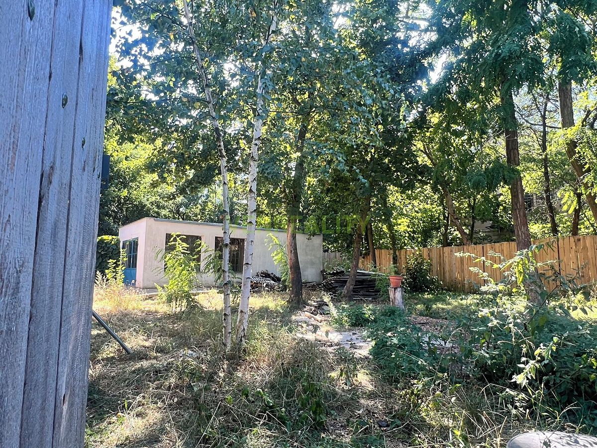 Prodej stavebního pozemku 452 m² – fotografie 3