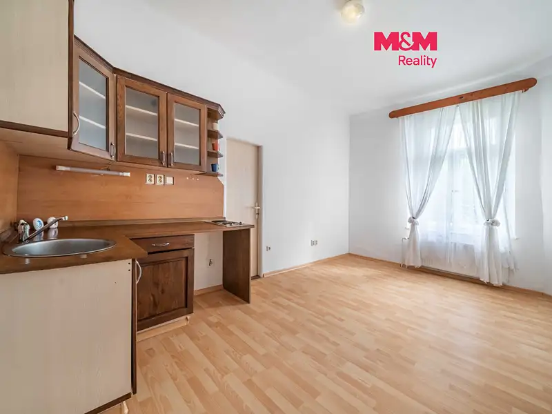 Prodej bytu 1+kk 23 m², Praha – náhled fotky 1