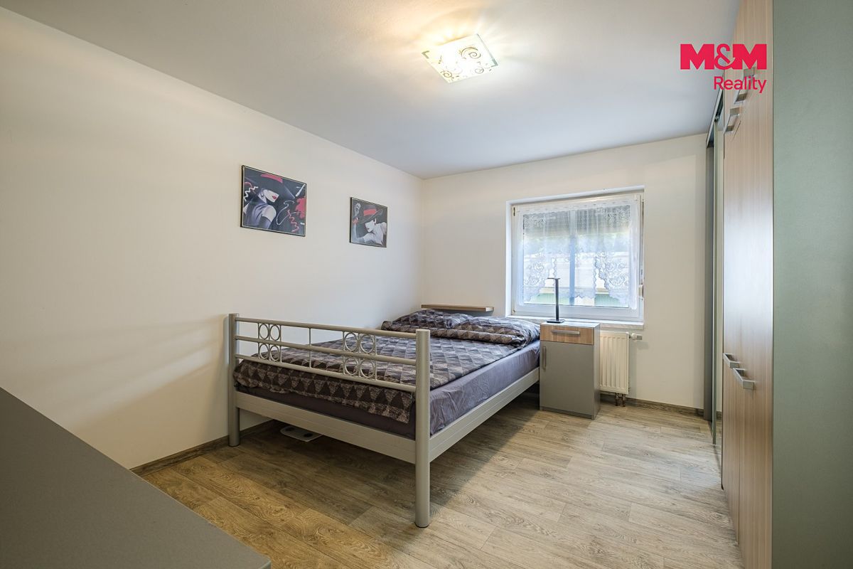 Prodej rodinného domu 367 m², pozemek 1449 m² – fotografie 5