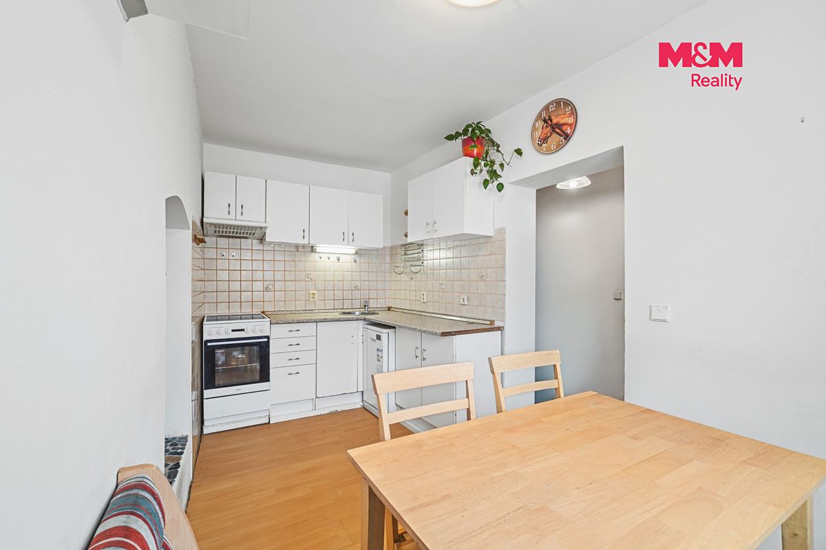 Prodej rodinného domu 62 m², pozemek 521 m² – fotografie 2