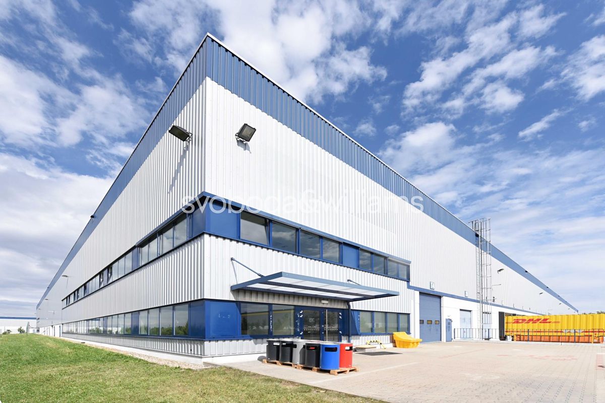 Pronájem výrobní haly, prostoru 3830 m² – fotografie 2