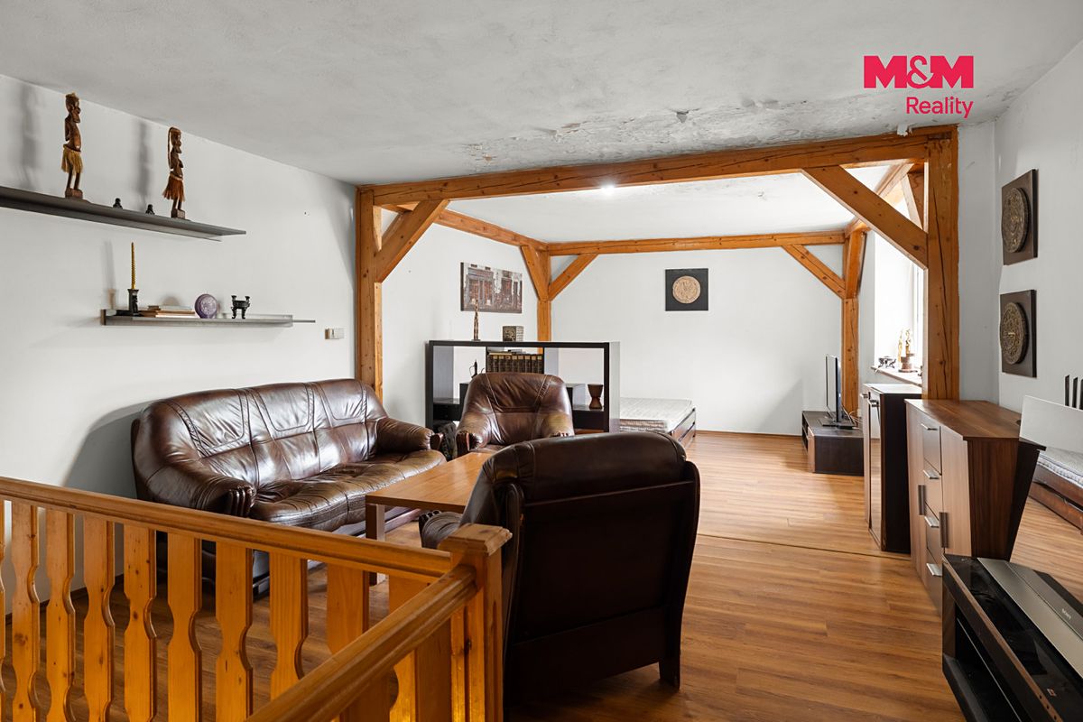 Prodej rodinného domu 162 m², pozemek 145 m² – fotografie 4