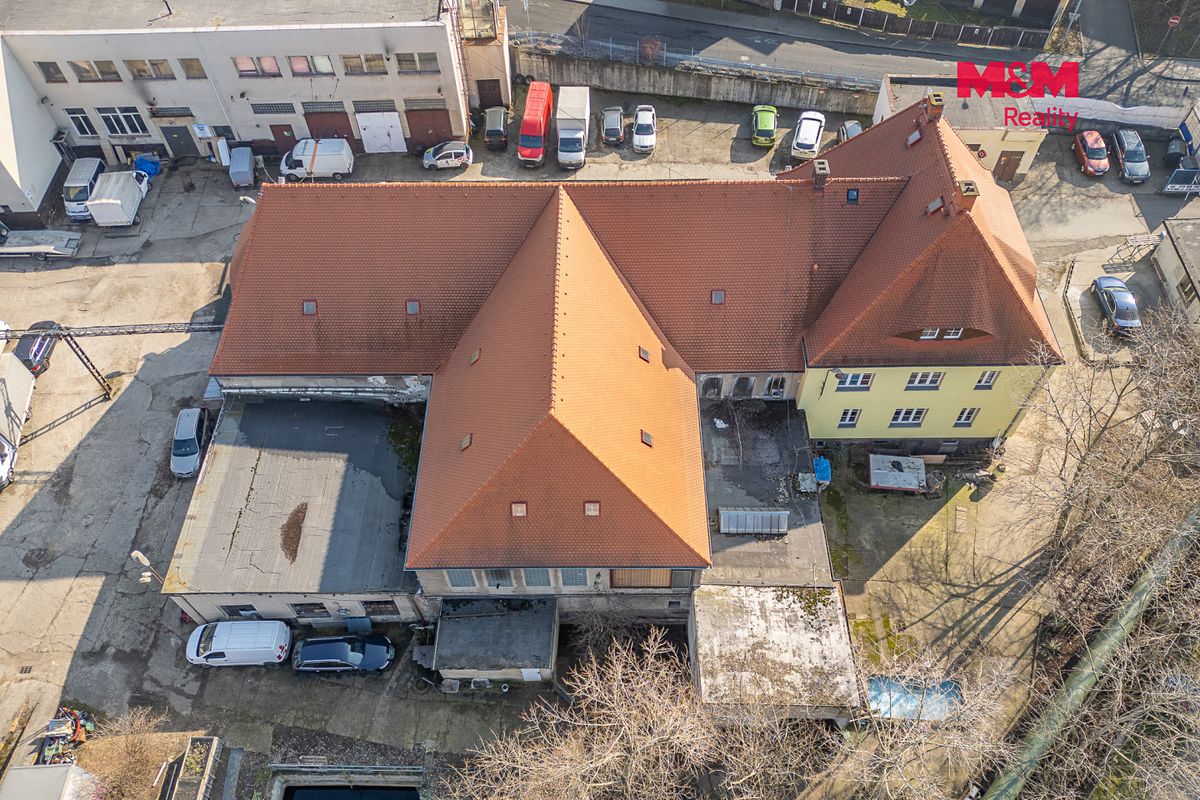 Prodej obchodního prostoru 760 m² – fotografie 5