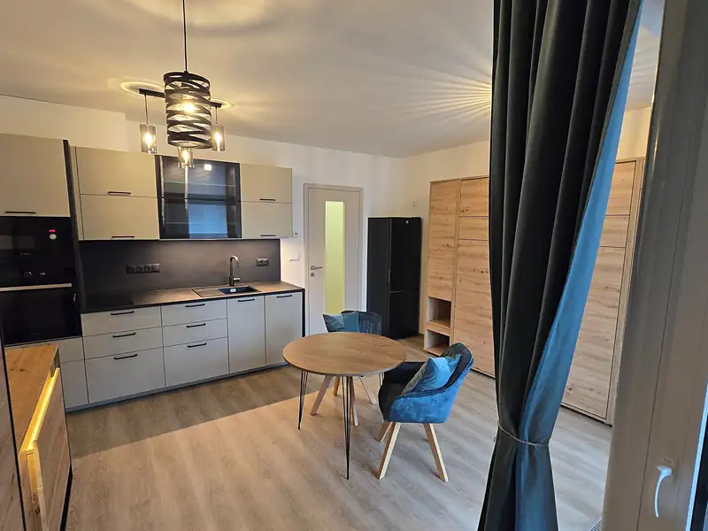 Pronájem bytu 1+kk 32 m², Praha – náhled fotky 3