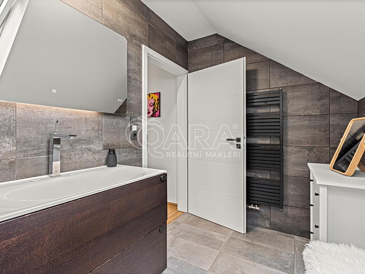 Будинок на продаж, 131 м² (13 з 43)
