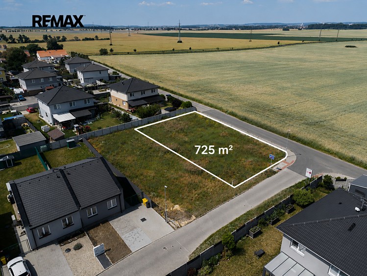 Grundstück zum Kauf, 725 m² (1 von 8)