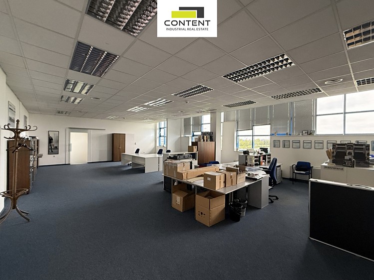 Pronájem komerčního prostoru, 670 m² (5 z 21)