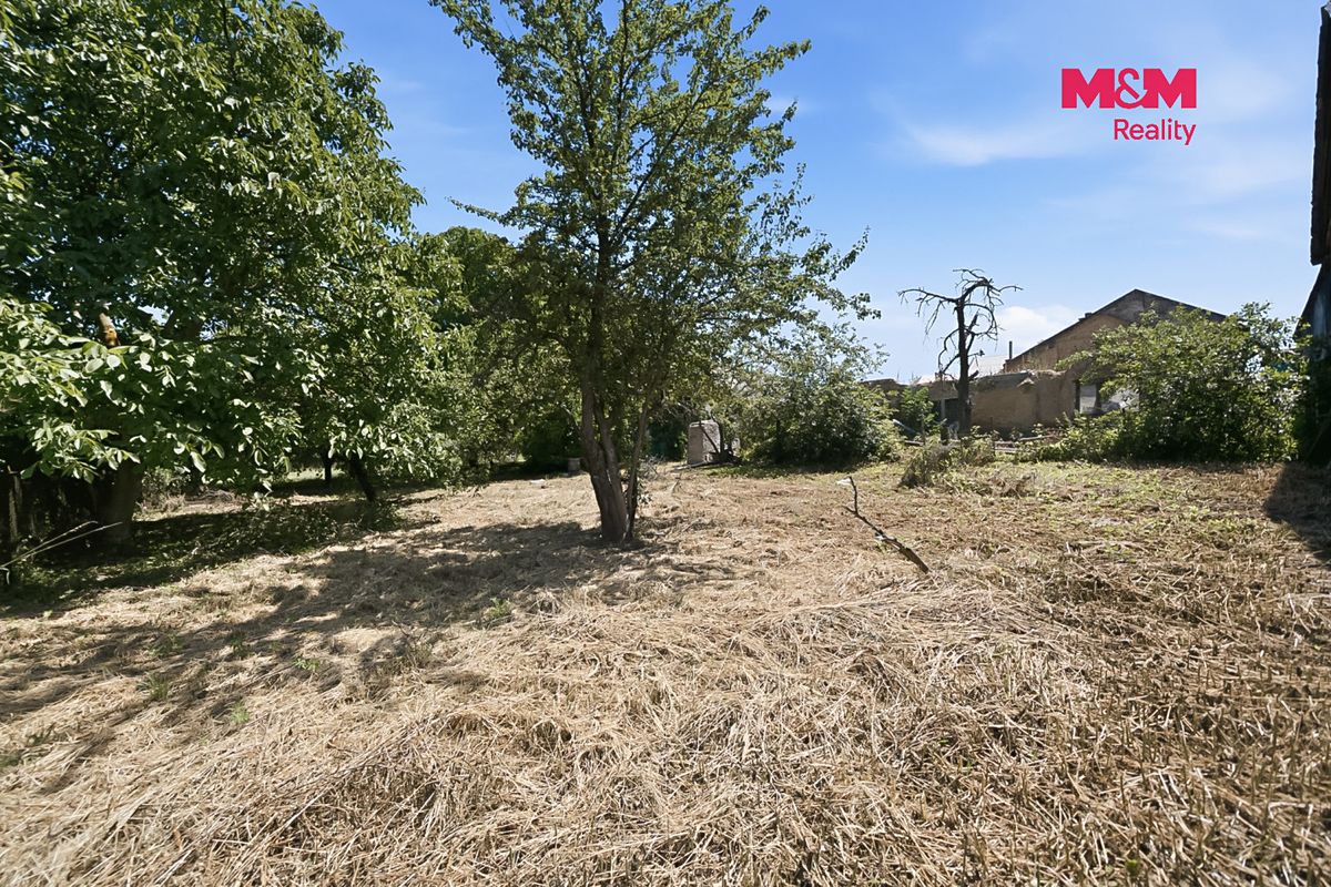 Prodej stavebního pozemku 1378 m² – fotografie 3