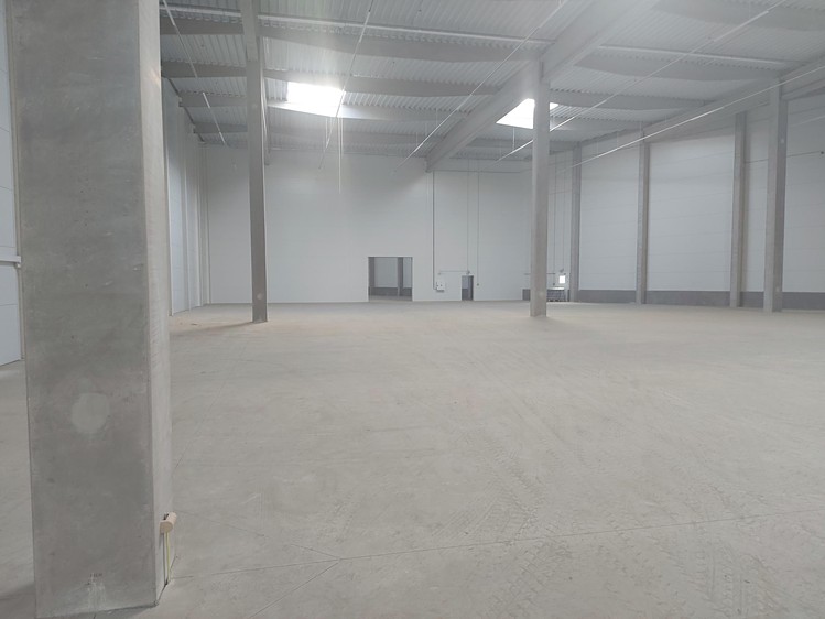 Pronájem komerčního prostoru, 10 482 m² (4 z 14)