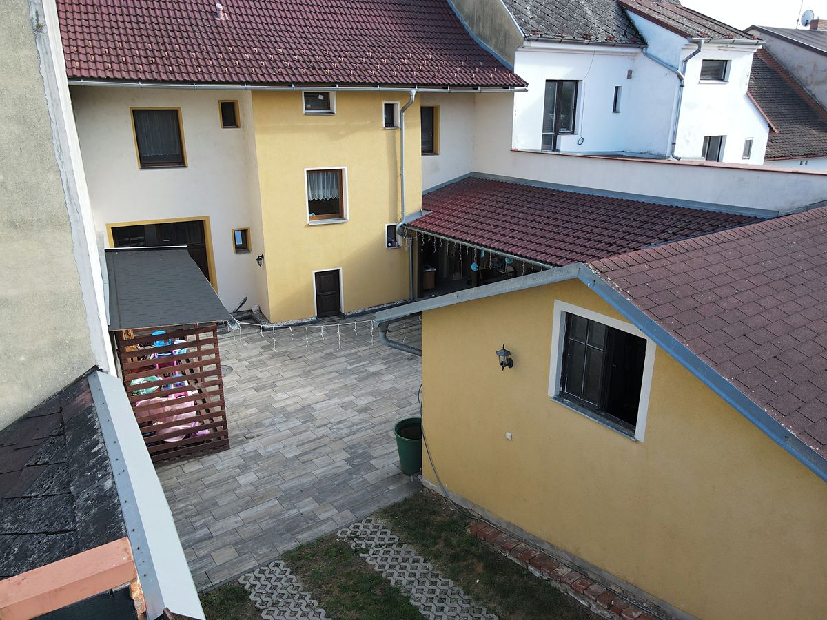 Prodej rodinného domu 160 m², pozemek 656 m² – fotografie 5
