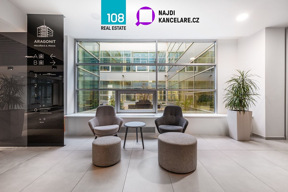 Pronájem kanceláře 235 m² – fotografie 3