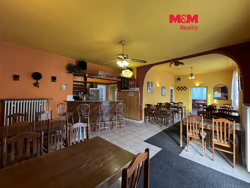 Prodej restaurace 235 m², Orlová – náhled fotky 1