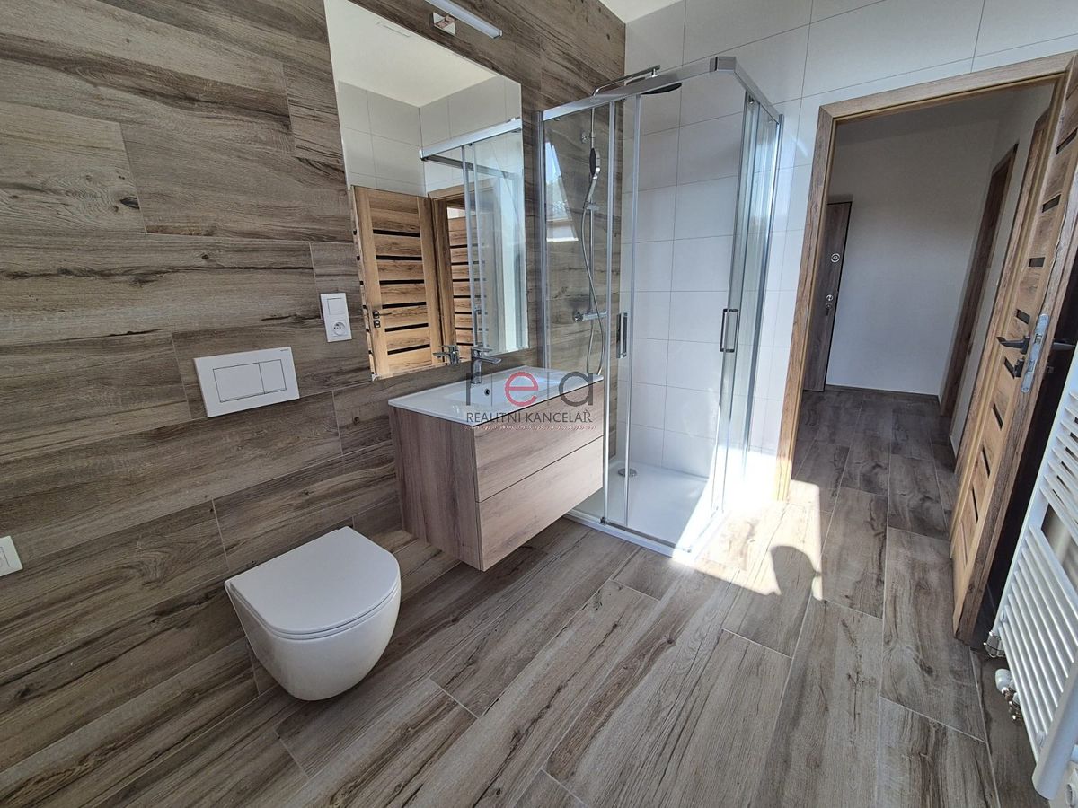 Pronájem bytu 2+1 62 m² – fotografie 5