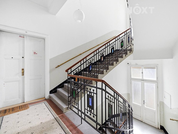 Pronájem komerčního prostoru, 304 m² (19 z 21)