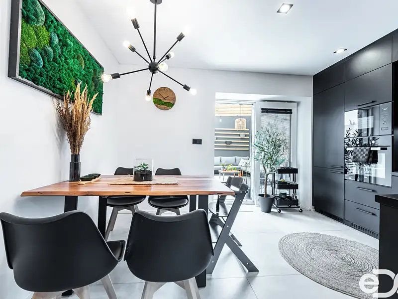 Prodej rodinného domu 156 m², pozemek 203 m², Hlinsko – náhled fotky 2