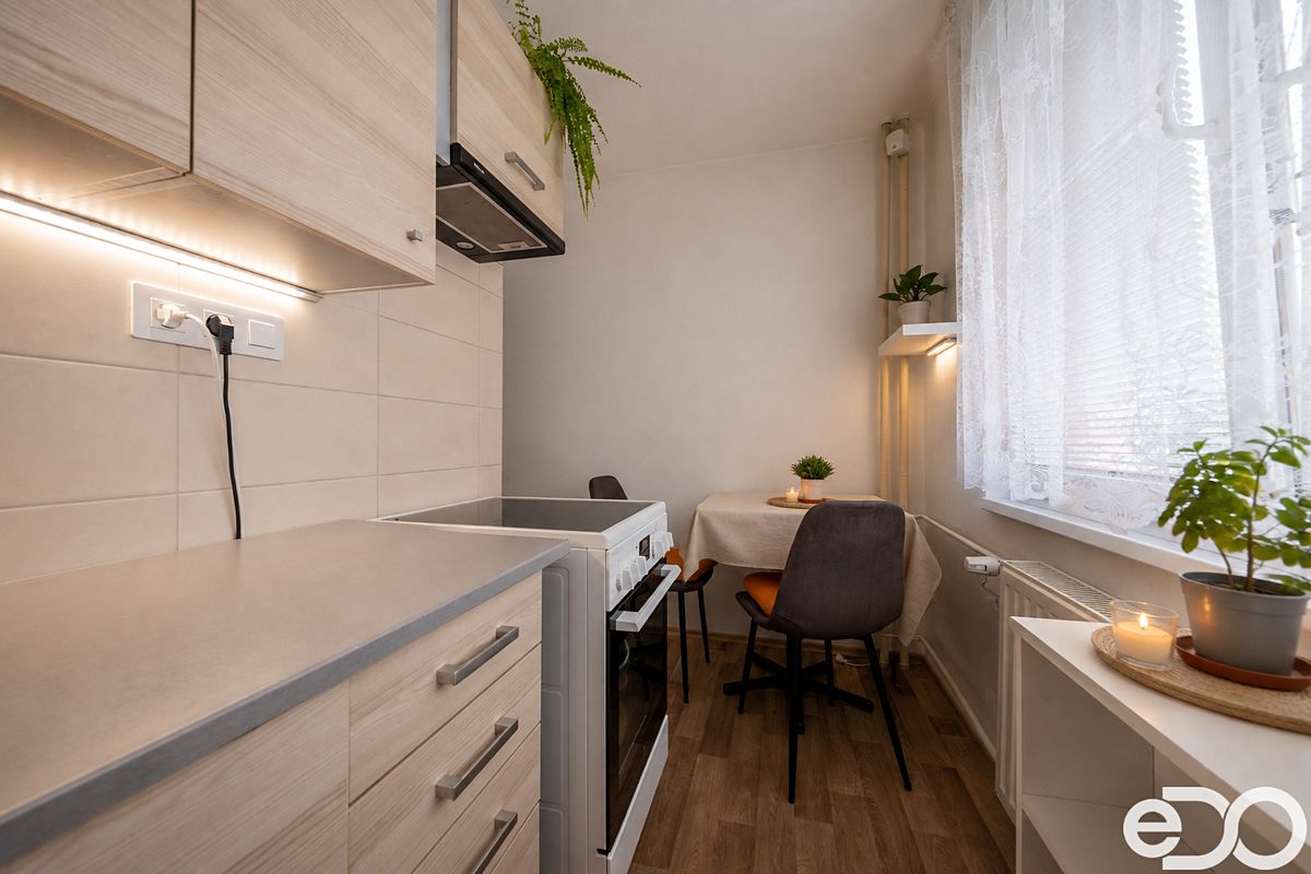 Prodej bytu 2+1 49 m² – fotografie 2