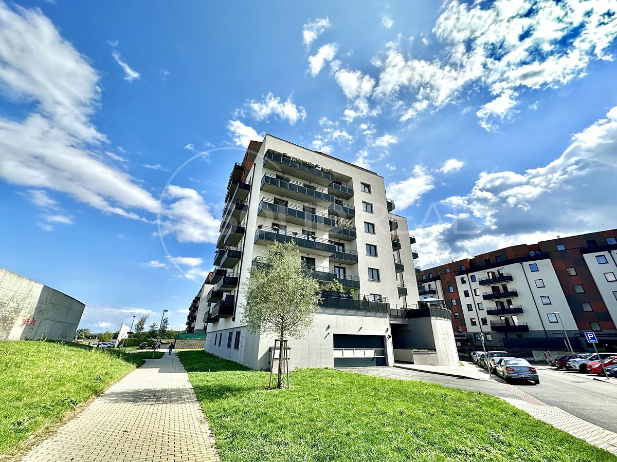Prodej bytu 1+kk 32 m² – fotografie 2