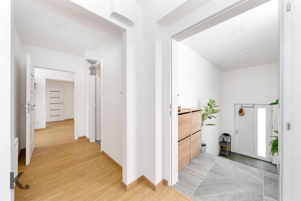 Prodej bytu 3+kk 92 m² – fotografie 3
