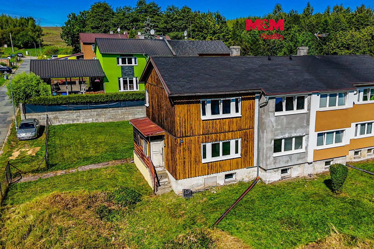 Prodej rodinného domu 130 m², pozemek 662 m²