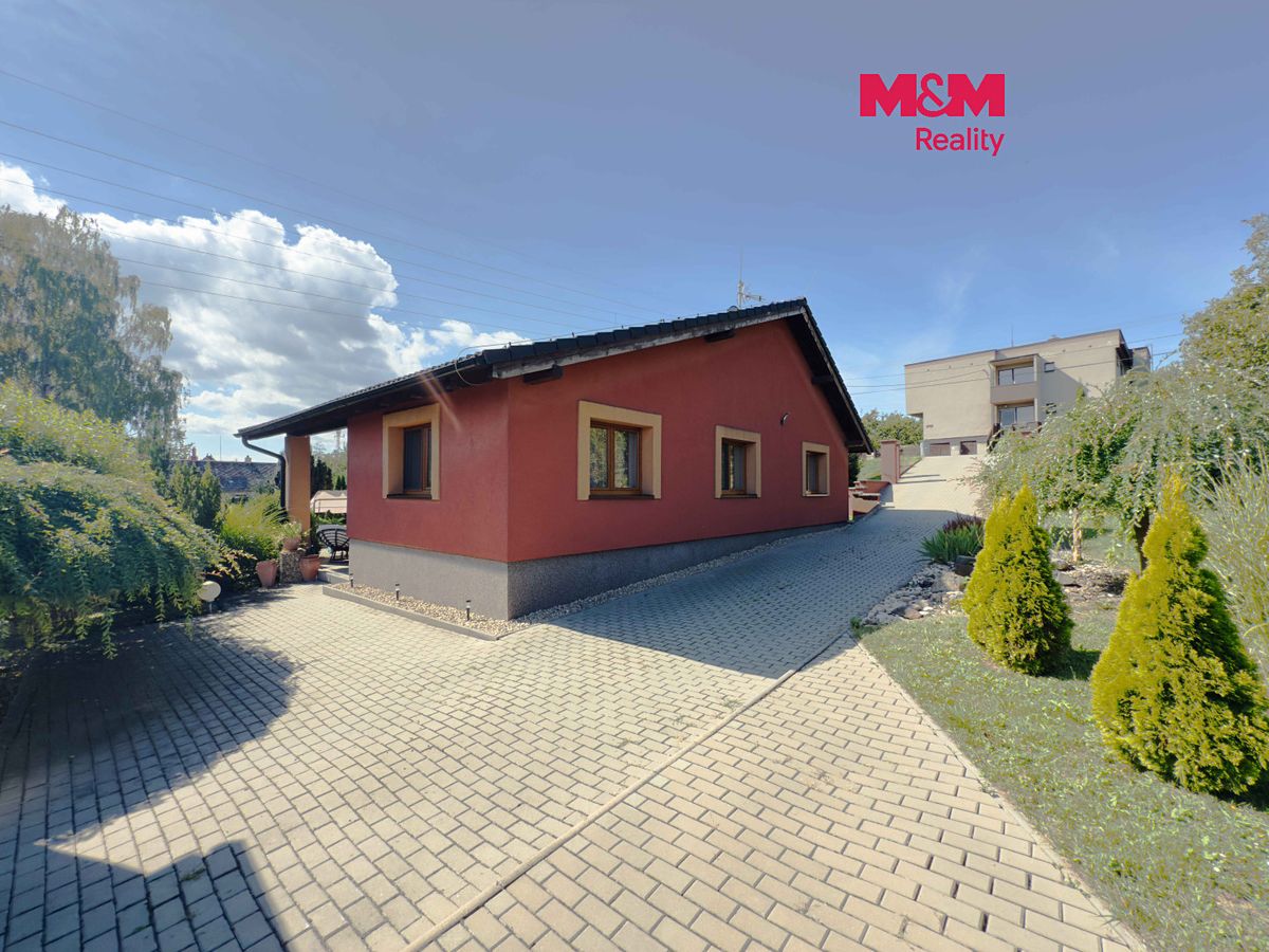 Prodej rodinného domu 120 m², pozemek 1343 m²