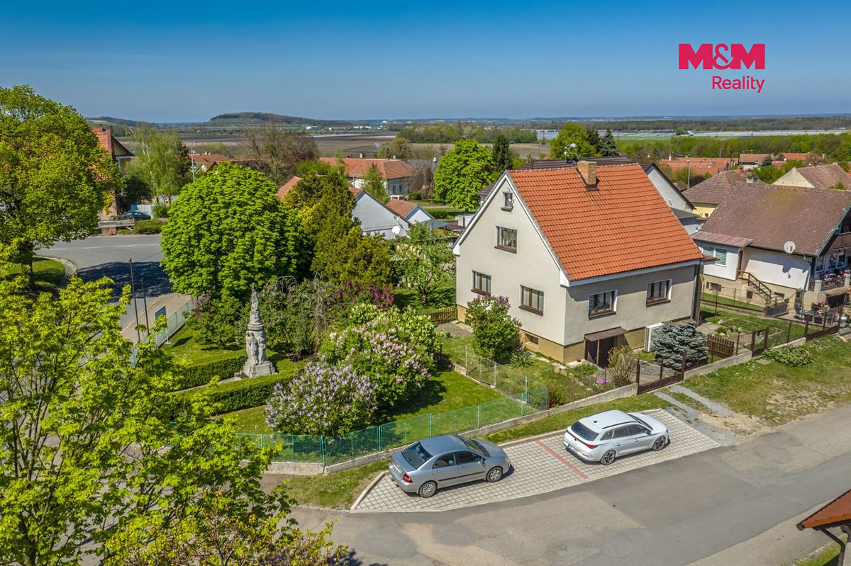 Prodej rodinného domu 152 m², pozemek 536 m² – fotografie 5