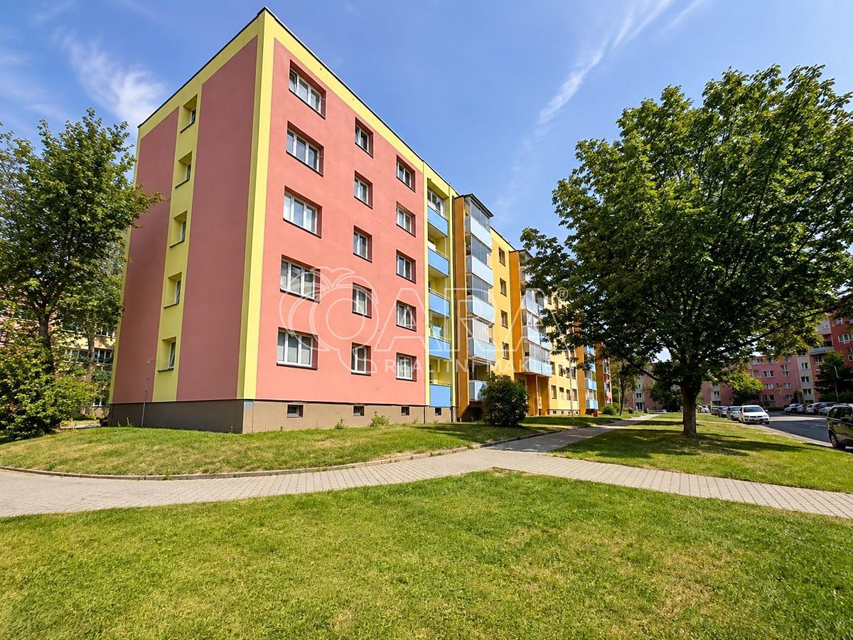 Pronájem bytu 2+1 54 m² – fotografie 2