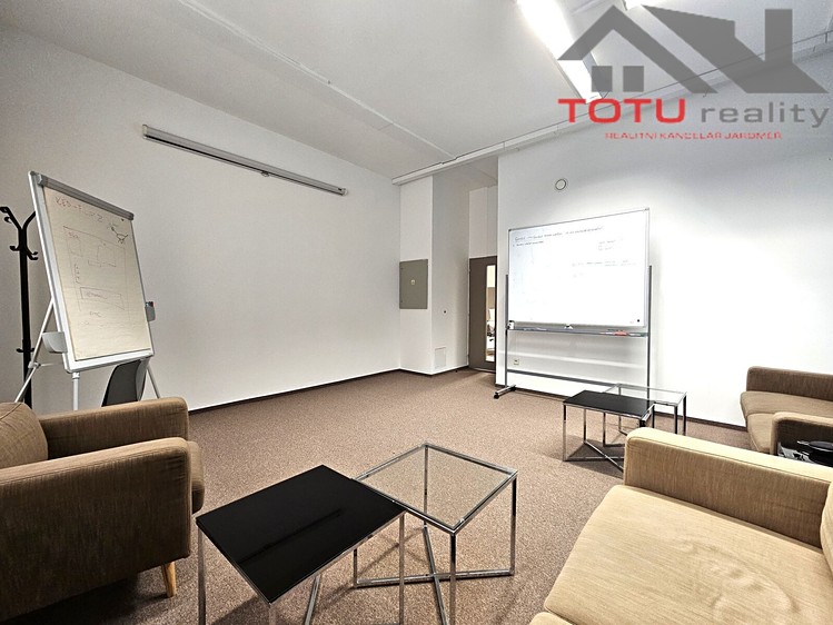 Pronájem komerčního prostoru, 155 m² (8 z 10)