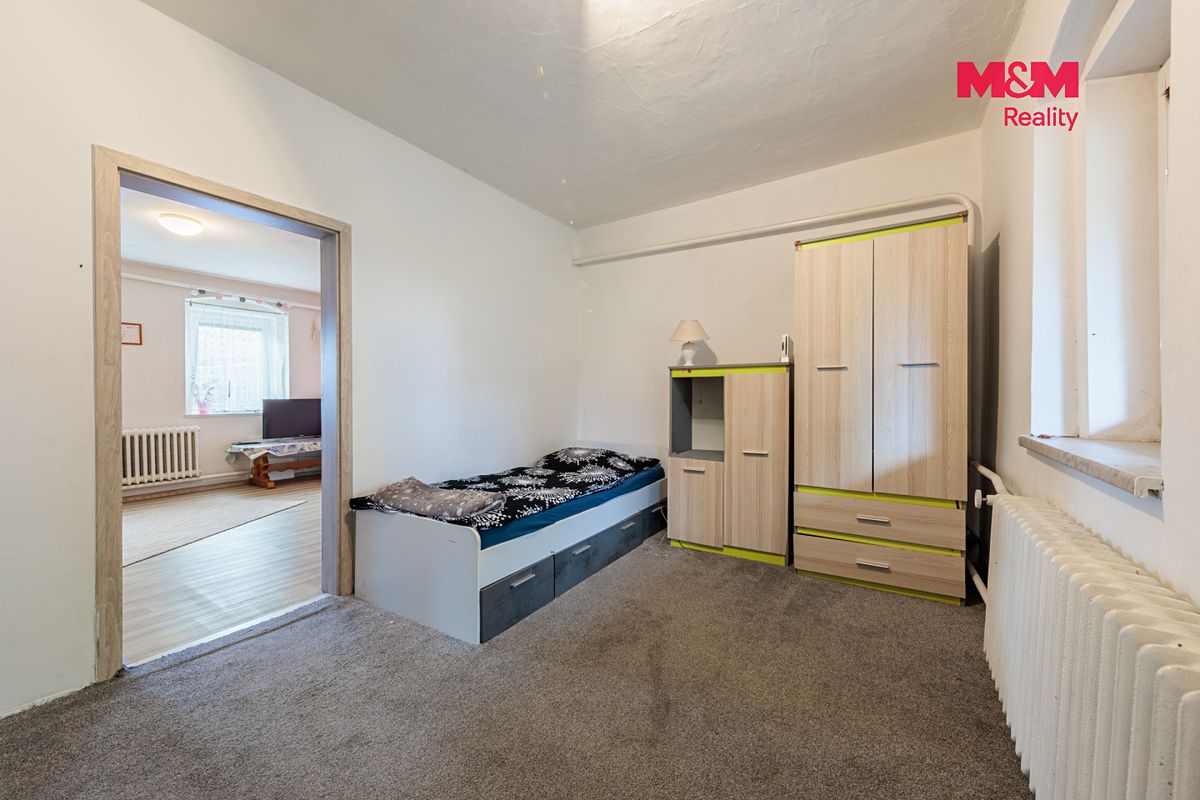 Prodej rodinného domu 100 m², pozemek 872 m² – fotografie 5