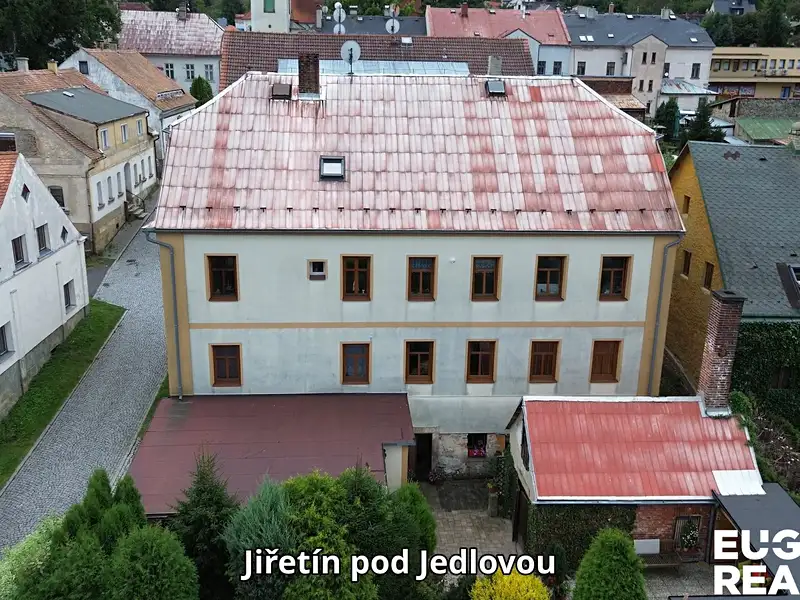 Prodej rodinného domu 328 m², pozemek 573 m², Jiřetín pod Jedlovou – náhled fotky 2
