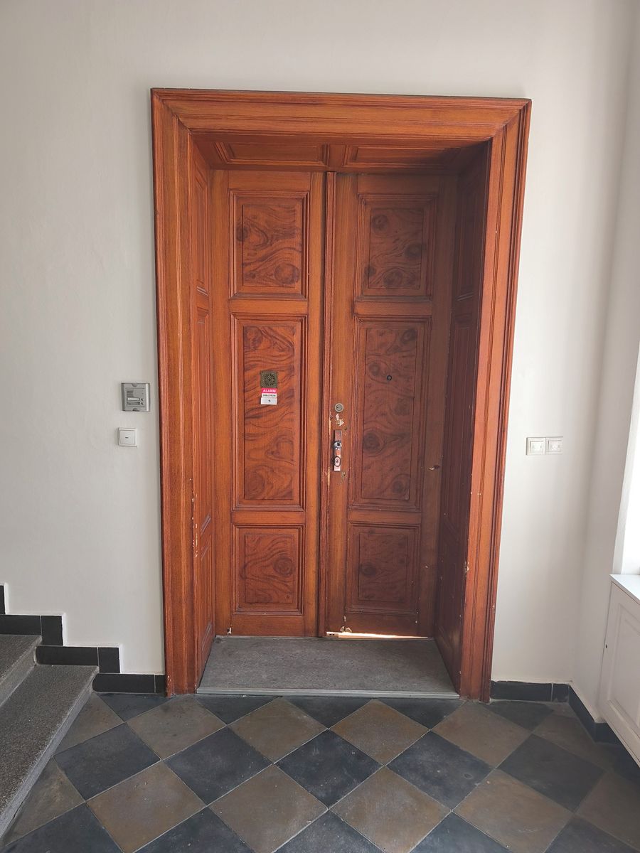 Pronájem bytu 4+kk 220 m²
