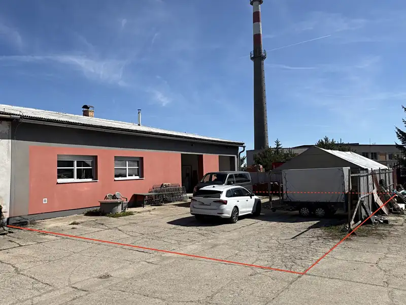 Prodej výrobní haly, prostoru 215 m², Vimperk – náhled fotky 2