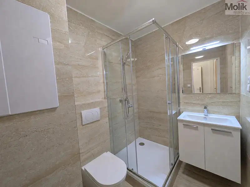 Prodej bytu 2+1 61 m², Krupka – náhled fotky 2