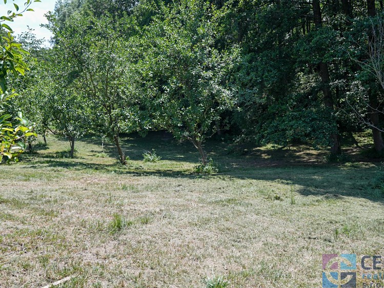 Prodej pozemku, 1 746 m² (6 z 22)